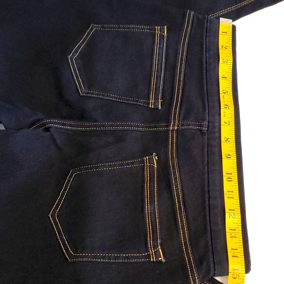 Leí Jean size M Dark Blue Very good condition two packs on the back - Picture 9 of 13